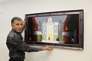 Cimbálová muzika Kunovjan a několik desítek milovníků umění se ve čtvrtek 14. listopadu v uherskohradišťské Galerii Vladimíra Hrocha účastnilo zahájení výstavy obrazů výtvarníka Ašota Arakeljana - Horněmčana s arménskými kořeny.
