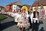 Srdečnou a veselou atmosféru měly tradiční slovácké hody s právem v Nedakonicích.