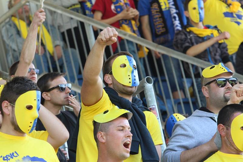 Synot Liga, 1. FC Slovácko - FC Fastav Zlín. Fanoušci Zlína.