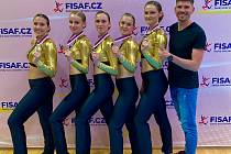 Členky B2M Sport Academy Barbora Miklášová, Julie Drobiszová, Adéla Basovníková, Kristýna Svozilová a Gabriela Hrušková si drží neskutečnou formu.