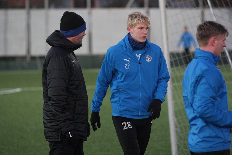 Mladí fotbalisté Slovácka z juniorky a staršího dorostu se již od podzimu připravují spolu.