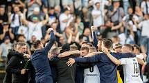 Finále českého fotbalového poháru MOL Cupu: 1. FC Slovácko - Sparta Praha, 18. května 2022 v Uherském Hradišti. Radost Slovácka.