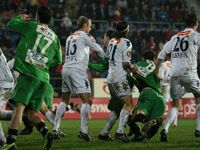 Fotbalový zápas 1. FC Slovácko-Jablonec skončil remízou.