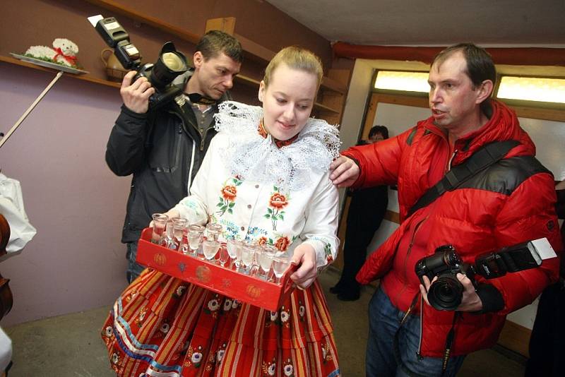 Velikonoční obchůzka Vlčnovského krále Šimona Pešla a královské družiny ve Vlčnově.