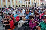 KONCERT. V průběhu Večera lidí dobré vůle vládla před velehradskou bazilikou nádherná atmosféra.