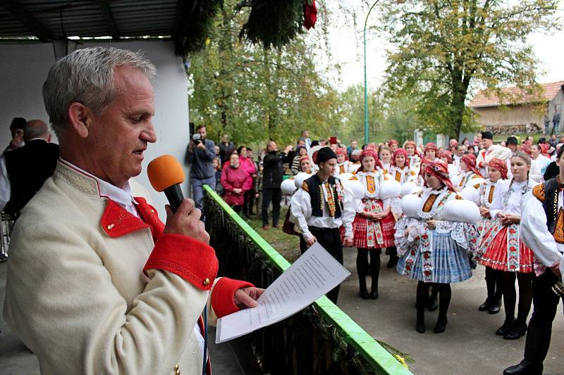 Stará tradice císařských hodů v Nedakonicích stále žije.