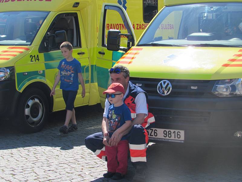 Masarykovo náměstí v Uherském Hradišti hostilo hasiče, policisty i zdravotníky.