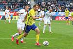 Sobotní derby v Uherském Hradišti opanovalo domácí Slovácko (bílé dresy), které zvítězilo nad Zlínem 3:0.