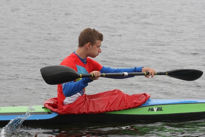 Hry VI. letní olympiády dětí a mládeže ČR ve Zlínském kraji. kanoistika jezero Kunovská tabule v Ostrožské nové Vsi.