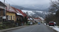Prohlídka Březové, vesnice pod Velkým Lopeníkem na moravsko-slovenském pomezí.