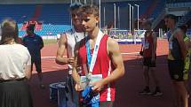 Atleti Slovácké Slávie Uherské Hradiště úspěšně zvládli národní šampionát juniorů a dorostu, který se uskutečnil v Ostravě.