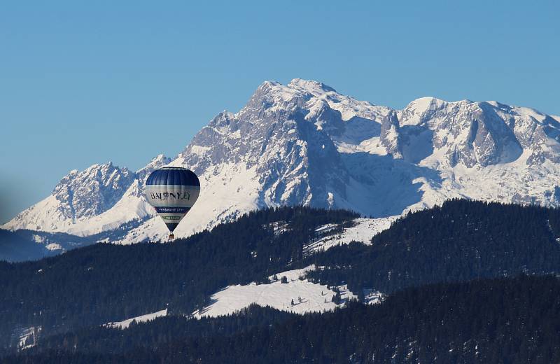 Balony z Břestku se zúčastnily Balonové fiesty v rakouském alpském městečku Filzmoos.