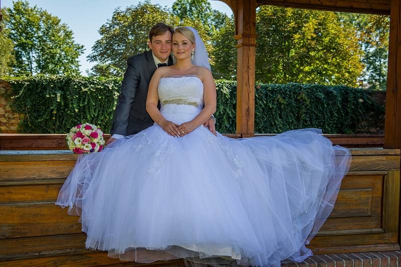 Soutěžní svatební pár číslo 122 - Adam a Marie Podhajští, Nový Jičín