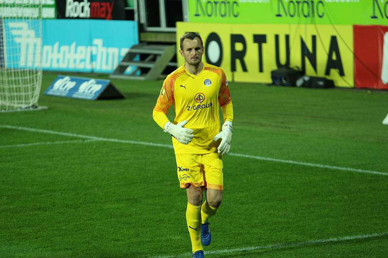Slovenský brankář Slovácka Pavol Bajza se po dlouhé době dostal zase do zápasu.