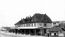 Nové nádraží v Uherském Brodě vybudované v letech 1926-27, foto neznámý autor, rok 1928.