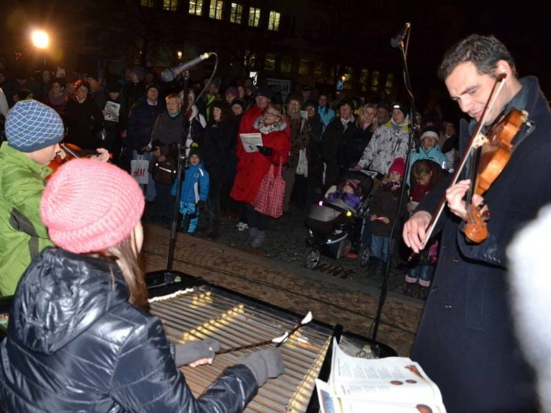 Česko zpívá koledy v Uherském Hradišti, 11. 12. 2013.