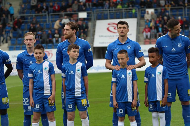 1. FC Slovácko - FC Slovan Liberec (v modrém)