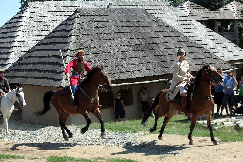 Bitva o Veligrad v Archeoskanzenu Modrá, srpen 2021.