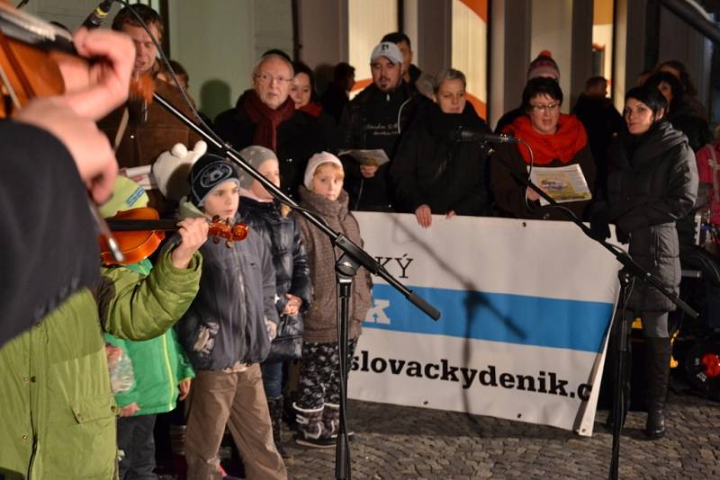 Česko zpívá koledy v Uherském Hradišti, 11. 12. 2013.