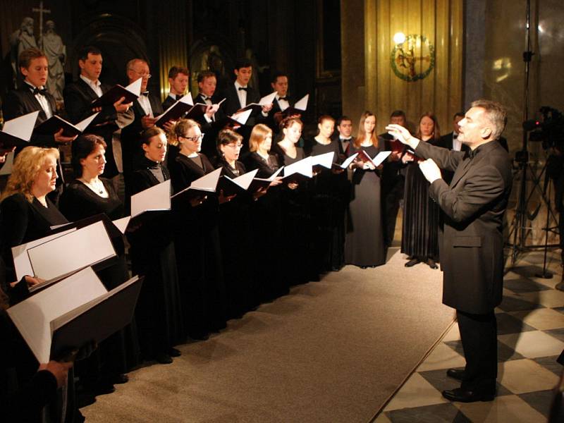 Vystoupení Moskevského synodálního chóru na Velehradě.