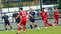 Fotbalisté Slovácka (modré dresy) v přípravě na novou sezonu zdolali druholigový Třinec 2:0.