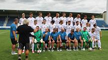 Fotbalisté 1.FC Slovácko absolvovali předsezonní tiskovou konferenci a oficiální fotografování.