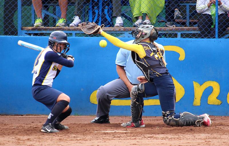 Softbalistky Snails Kunovice se střetly v extralize s týmem SaBaT Praha.