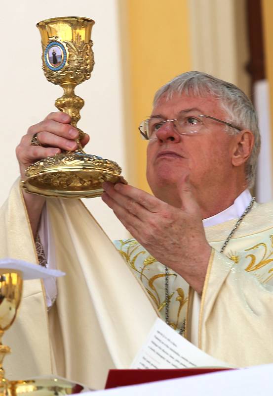 NÁRODNÍ POUŤ VELEHRAD 2019  Slavnostní poutní MšeHlavní celebrant a kazatel: Mons. Charles D. Balvo, apoštolský nuncius v ČR