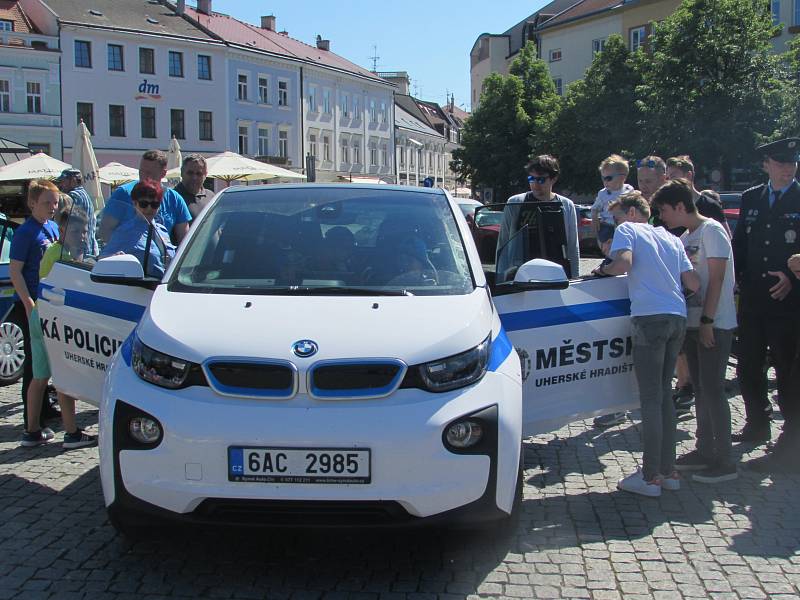 Masarykovo náměstí v Uherském Hradišti hostilo hasiče, policisty i zdravotníky.