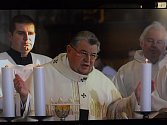 Kardinál Dominik Duka (uprostřed). Ilustrační foto.