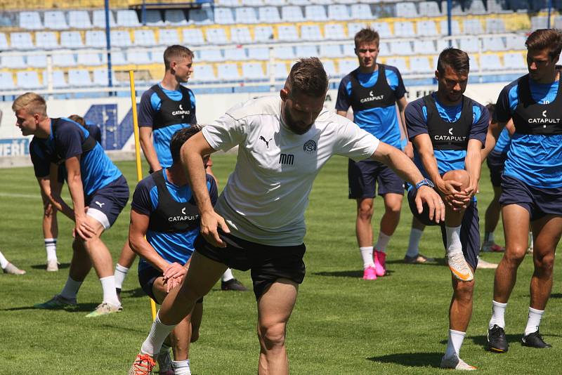 Fotbalisté Slovácka v pátek zahájili přípravu na novou sezonu.