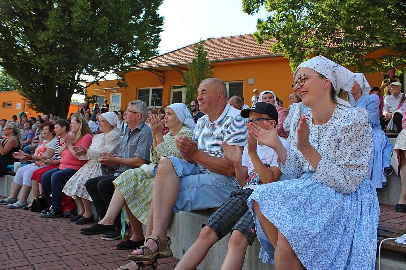 Program k oslavě 10. výročí Polešovjánku potěšil každého.