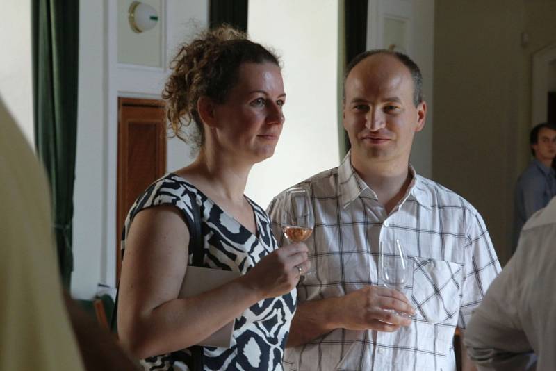 Slavnosti vína 2016 v Uherském Hradišti. Oslava vína v Redutě. Prezentace regionálních vinařství s CM Cifra.