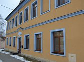 Azylový dům Petrklíč ve Véskách poskytuje přístřeší sedmi matkám s dětmi.