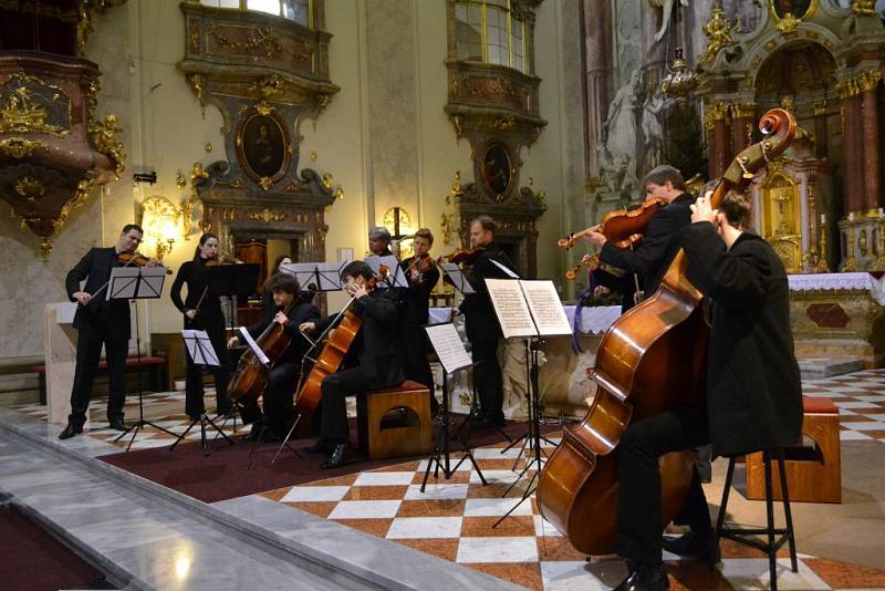 Výtěžek z benefičního koncertu Slováckého komorního orchestru poputuje do Uherskohradišťské nemocnice