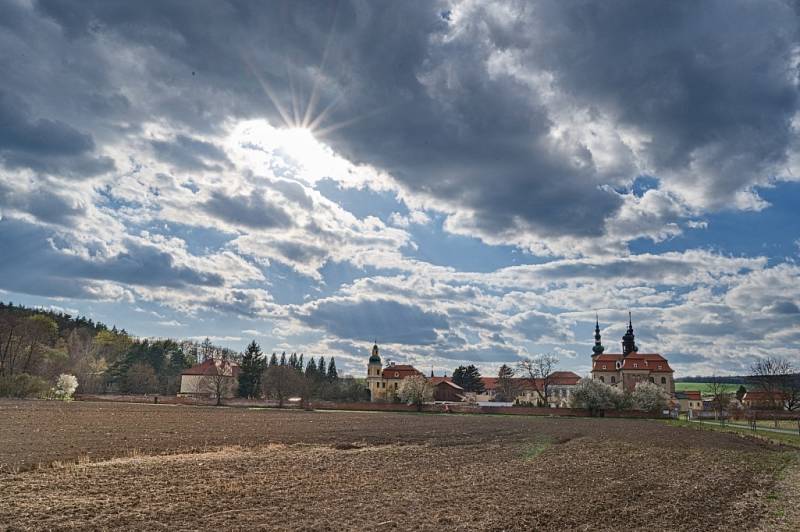 Jaro v přírodní rezervaci Kanada a na Velehradě.