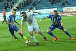 Fotbalisté 1. FC Slovácko (v bílém) porazili FK Mladá Boleslav 2:1.