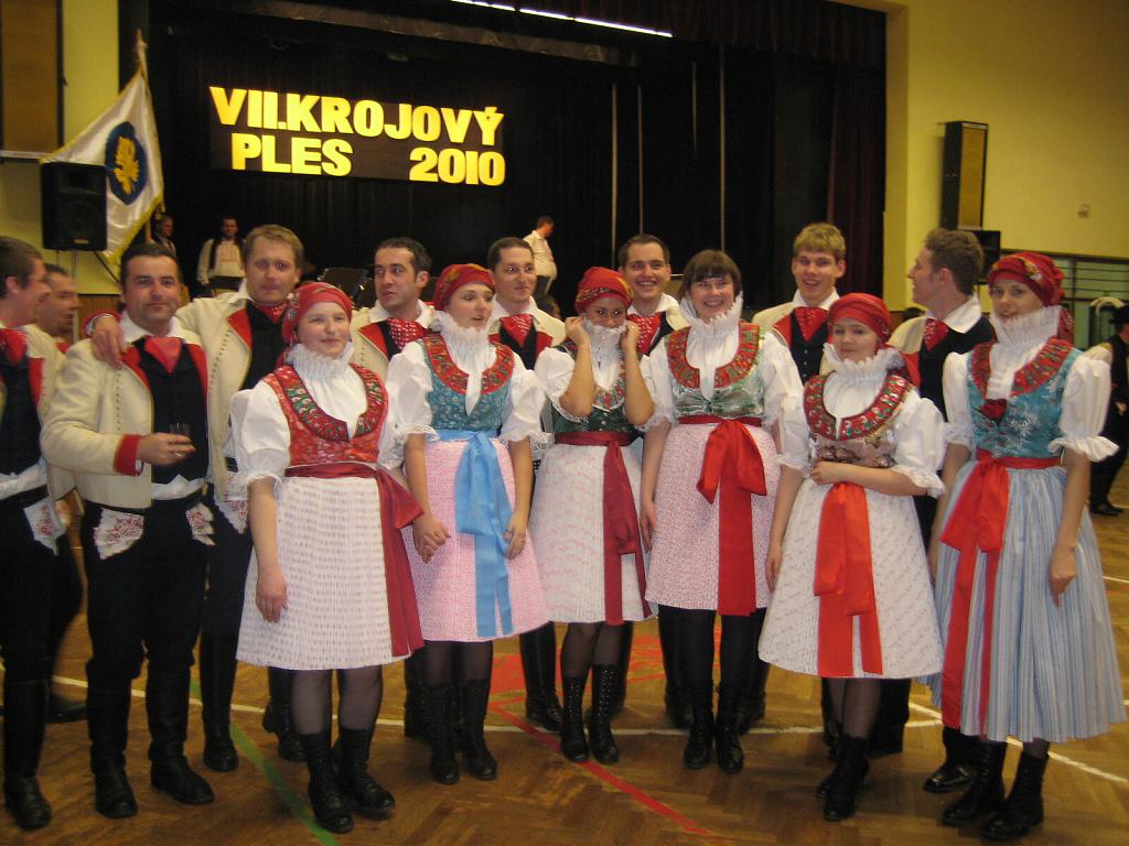 Na Slovácku jsou populární krojové plesy - Slovácký deník