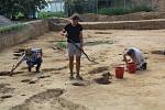 Archeologický průzkum na Špitálkách ve Starém Městě severně od základů velkomoravského kostela.