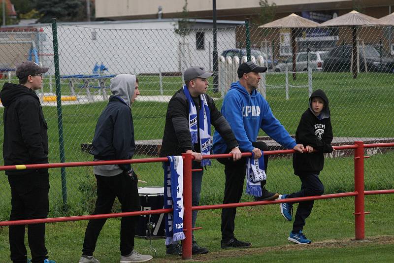 Fotbalisté Uherského Brodu (červené dresy) v 7. kole MSFL zdolali Frýdek-M9stek 2:1.