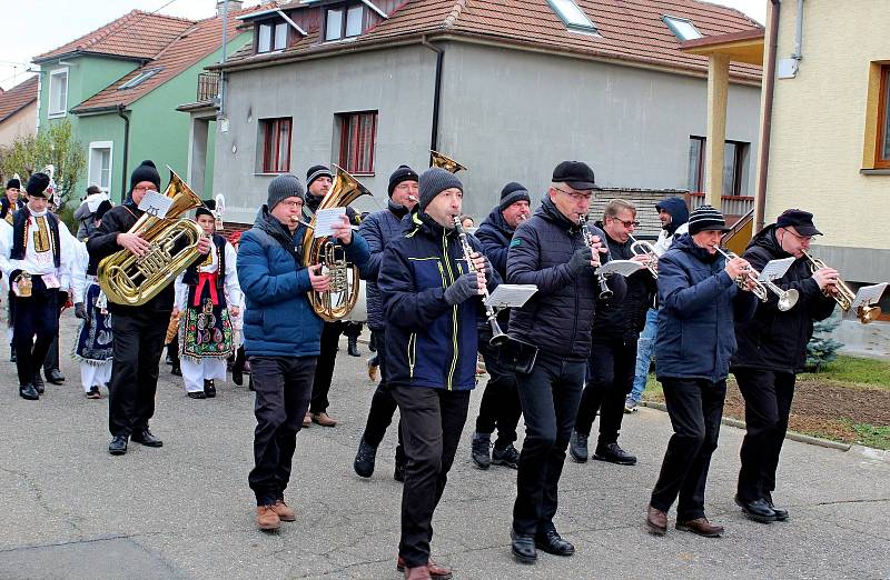 V Huštěnovicích vládla při 99. Kateřinských hodech s právem skvělá nálada