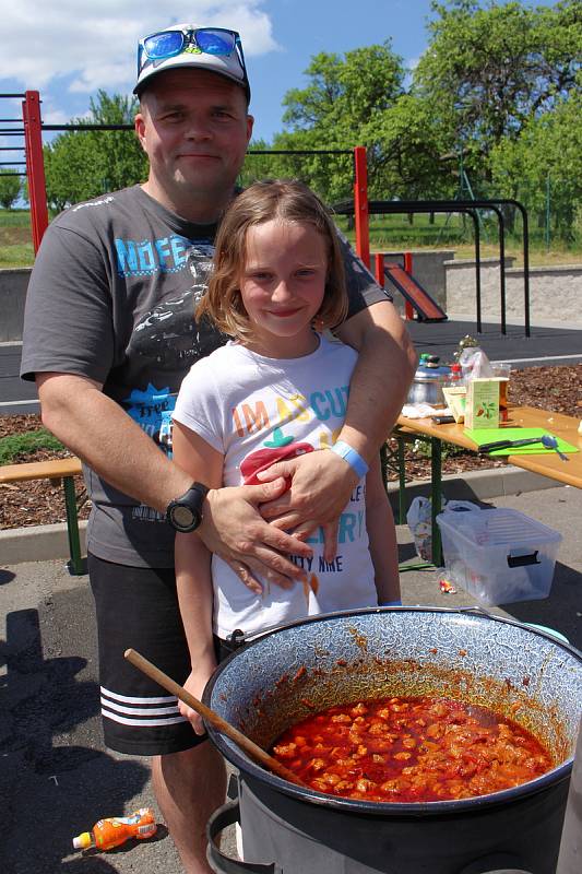 Ve Slavkově vařili guláš s více než 35 kilo masa.