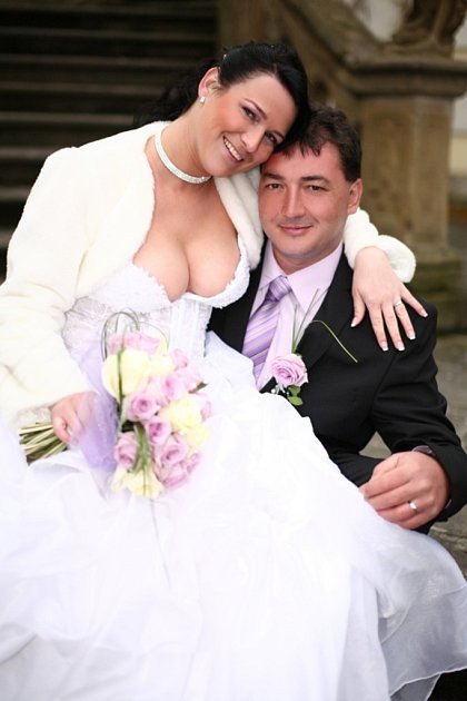 Soutěžní svatební pár 96 - Adéla a Martin Gajovi, Chropyně.