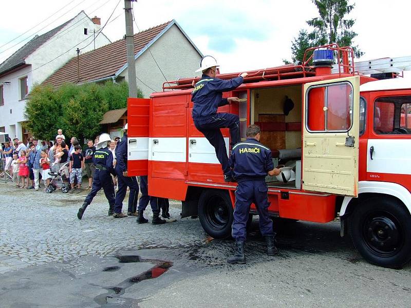 Sbor dobrovolných hasičů z Topolné.