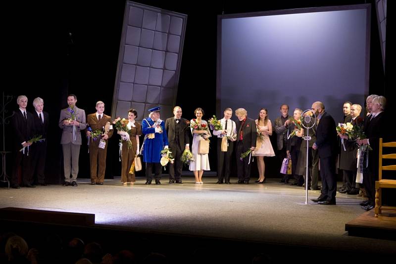 Premiéra inscenace Králova řeč ve Slováckém divadle. 