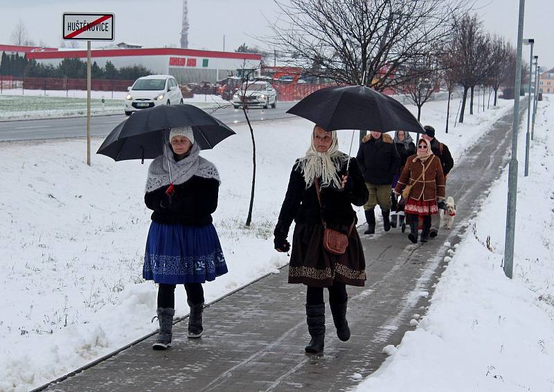 Svařákový pochod přátelství s finančním darem Barunce Volfové