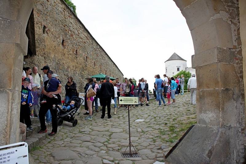 Bohatý předprázdninový program připravila dětem na sobotu Správa hradu Buchlov.