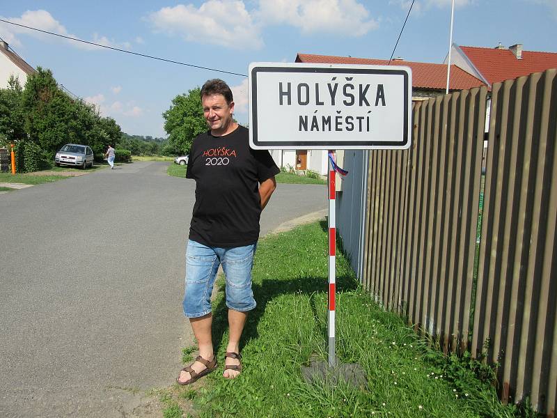 Prezident nedachlebické místní části Holýška Richard Bilavčík.