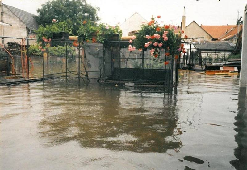 Povodeň v červenci 1997 v Kostelanech nad Moravou.