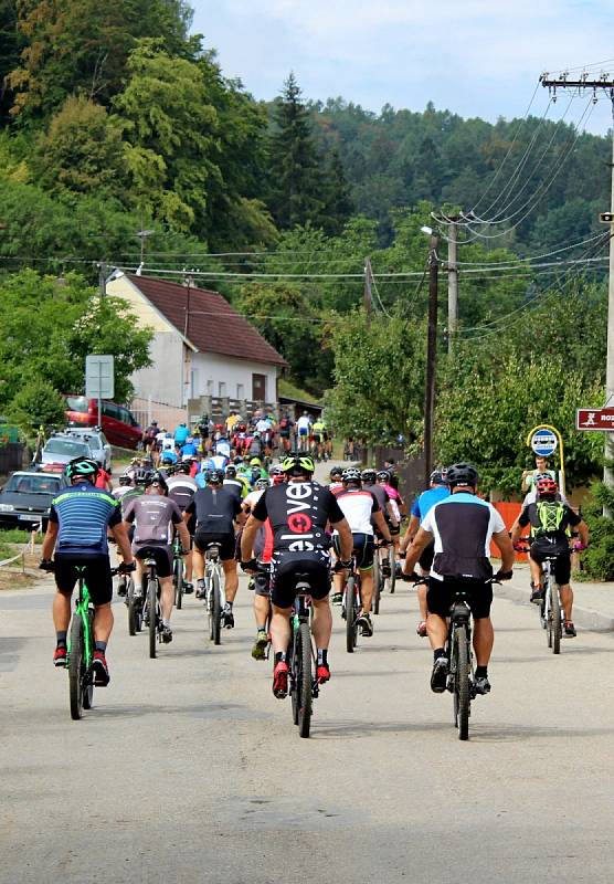 Na hřišti v Salaši měl start a cíl závod na 32 a 63 km s názvem Salašský drtikol.